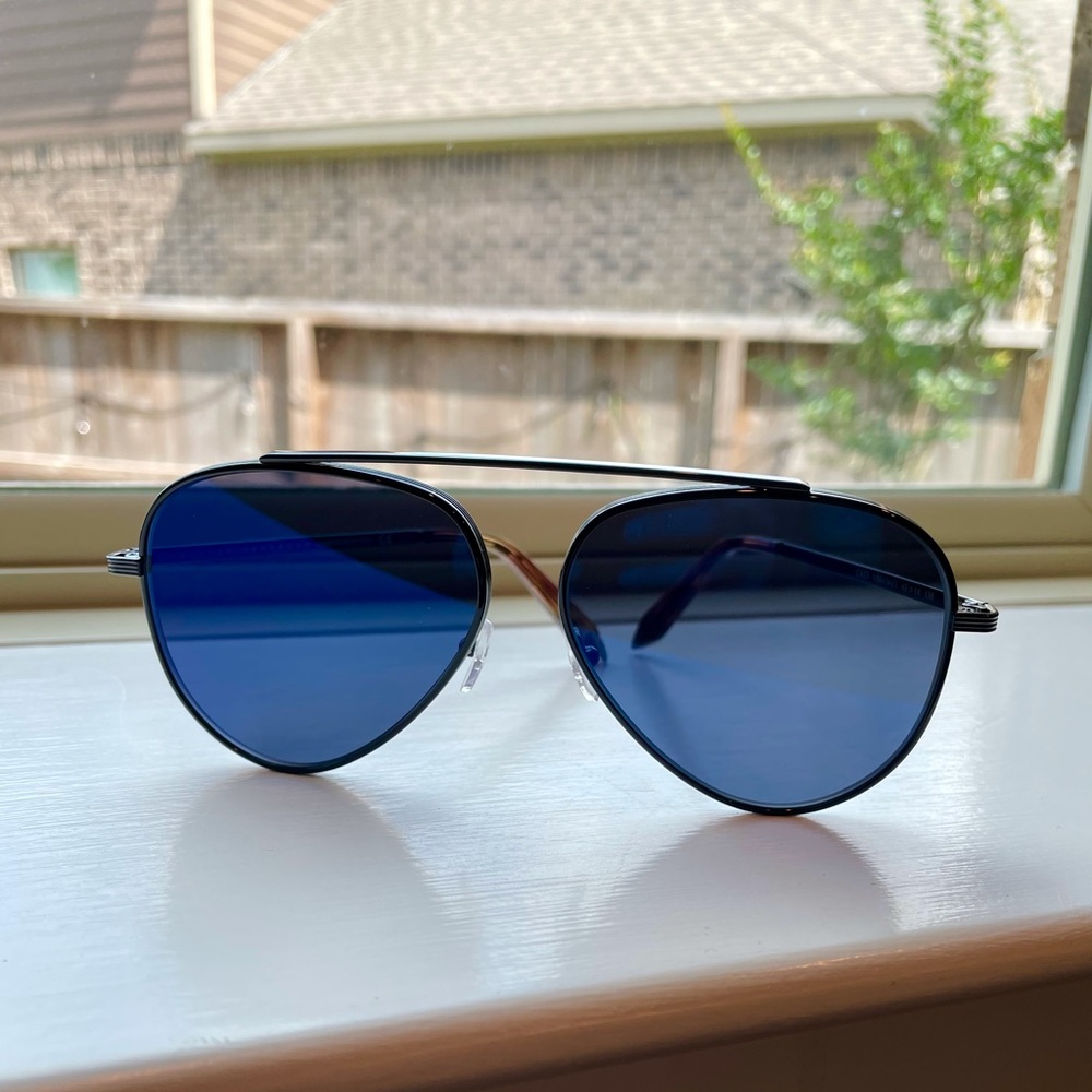 {Victoria Beckham} Sunglasses